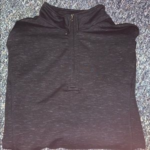 Black pullover  (large)